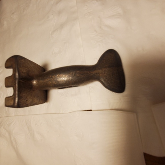 Antique Cast Iron Meat Tenderizer 1920’s - Picture 6 of 7